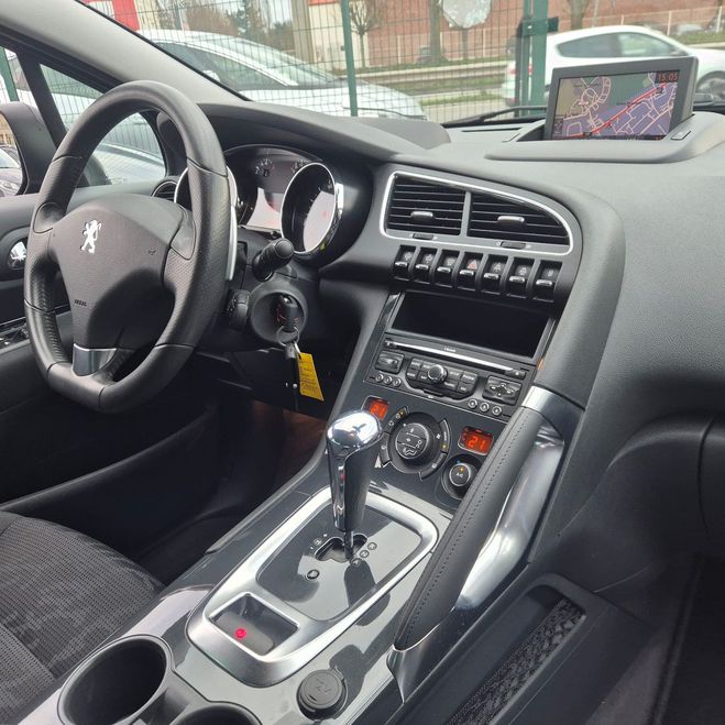 Peugeot 3008 (2) 1.6 HDI 115  ALLURE ETG6  BELLE BOT Gris fonc de 2012