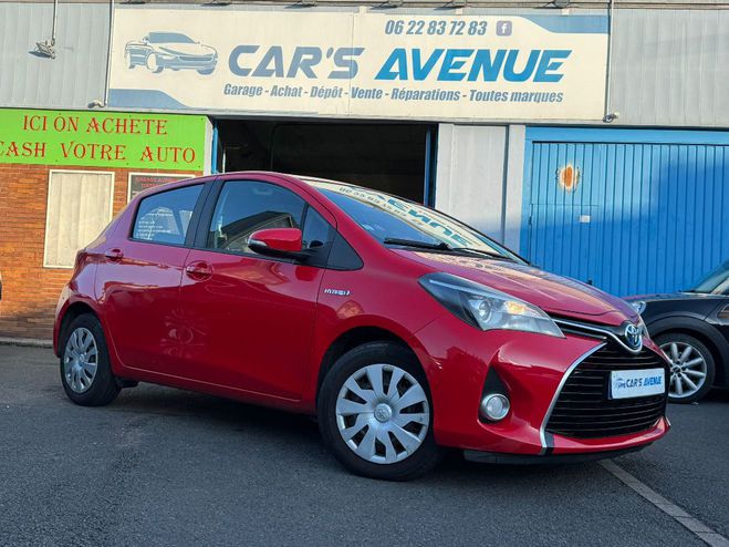 Toyota Yaris  100h Dynamic ROUGE de 2015