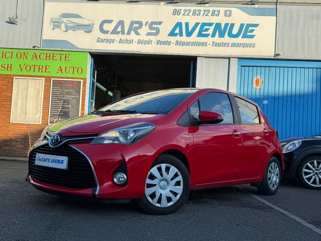 Toyota Yaris  100h Dynamic ROUGE de 2015