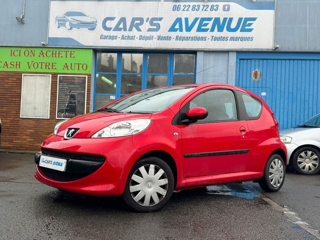 Peugeot 107  1.0e 12V 68ch BLUE LION 2-Tronic Trendy ROUGE de 2008