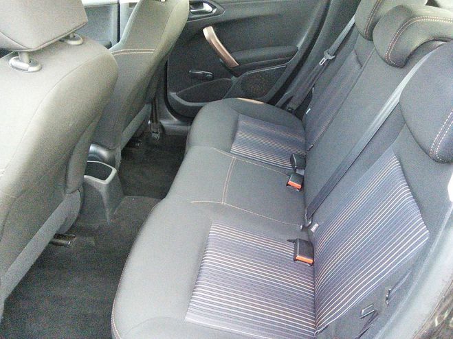 Peugeot 208 1.6 92 HDi Urban Soul - 5 PORTES  - REVI Marron de 2013