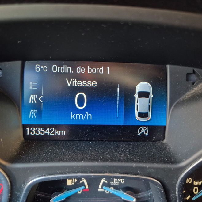 Ford Focus IV 1.5 ECOBOOST 150 ST-LINE BUSINESS Blanc de 2016