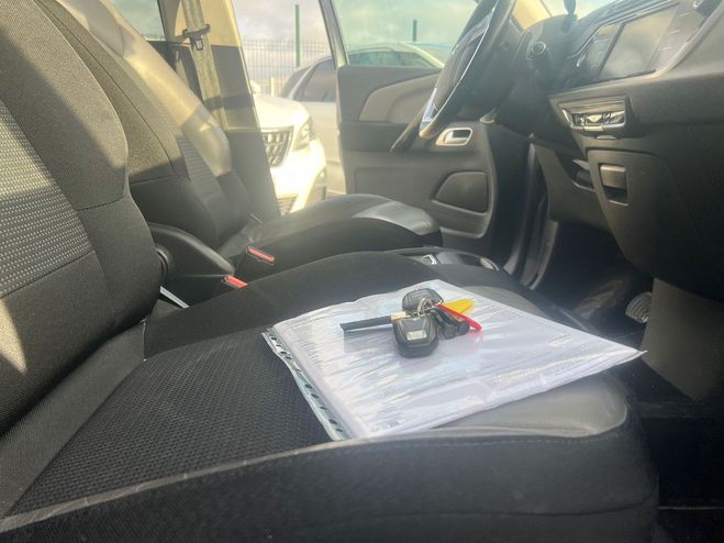 Citroen C4 Picasso 1.6 BLUEHDI 120 S&S SHINE EAT6 Gris fonc de 2016