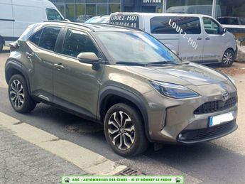  Voir détails -Toyota Yaris Cross 1.5 116H AWD-I DESIGN à Saint-Bonnet-le-Froid (43)