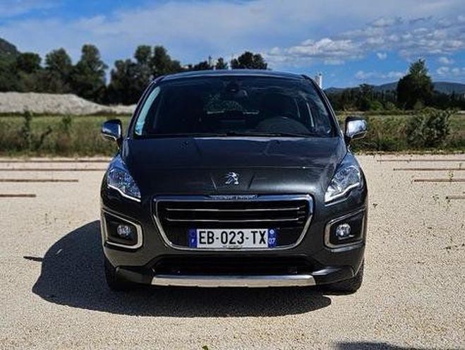 Peugeot 3008 Style 1.6 BlueHDi 120 cv Gris de 2016