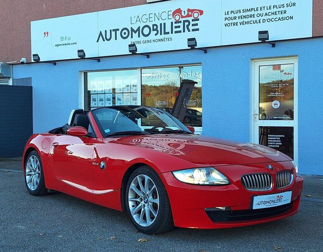 Cliquer pour voir la photo suivante BMW Z4 Roadster 3.0siA 265 ch Rouge de 2008