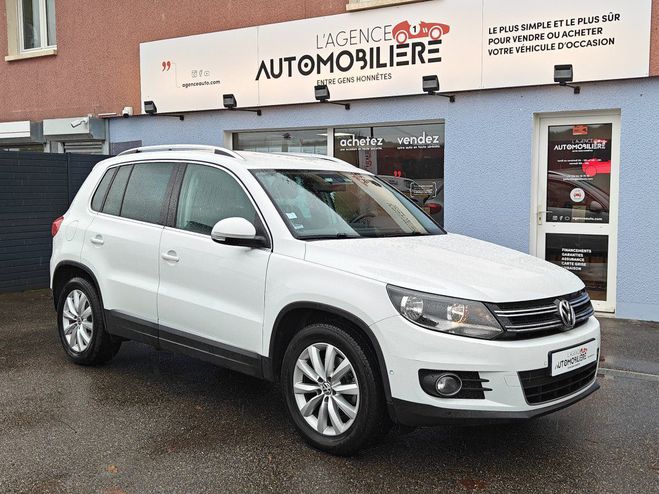 Cliquer pour voir la photo suivante Volkswagen Tiguan 2.0 TDI 110ch BlueMotion Technology Spor Blanc de 2014