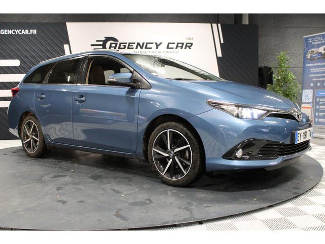 Toyota Auris Touring Sports TechnoLine Phase 2 Aucun  Bleu Clair de 2018