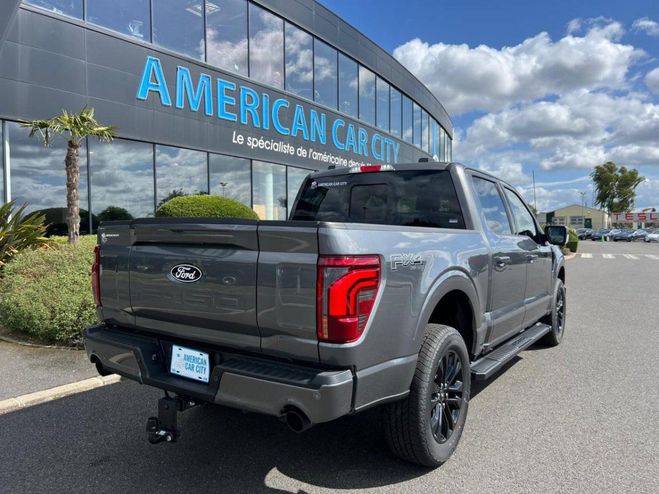 Ford F150 Supercrew LARIAT Black Package V8 5.0L Gris de 2025