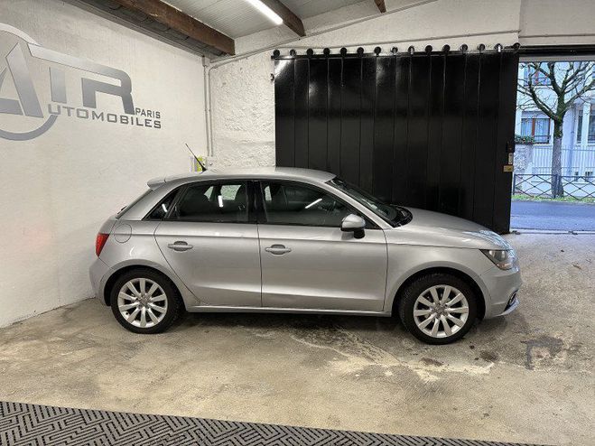 Audi A1 Sportback 1.2 TFSI 86CH AMBITION Gris de 2015