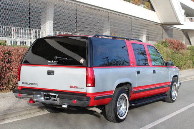 Gmc Suburban 5.7 SLE 9 PLACES CUSTOM RED AND GREY de 1996