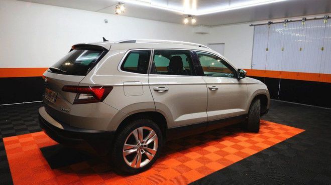 Skoda Karoq 1.6 TDI 116CH STYLE DSG Gris C de 2017