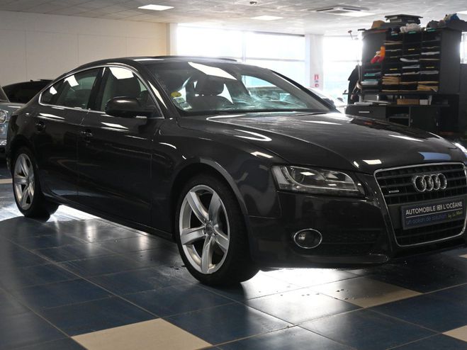 Audi A5 Sportback 2.0 TDI 170 DPF Ambition Luxe  Gris de 2010
