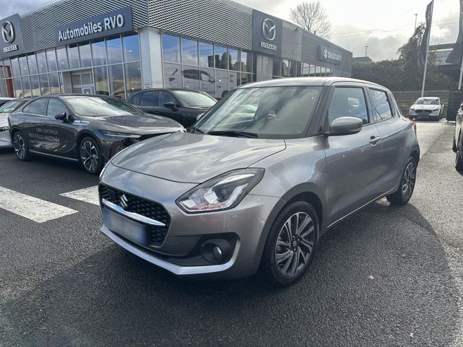 Cliquer pour voir la photo suivante Suzuki Swift (6) 1.2 DUALJET HYBRID PACK Gris Clair de 2024