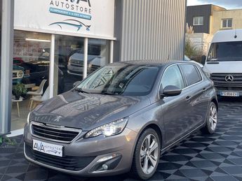  Voir détails -Peugeot 308 II 1.6 BlueHDi 120ch Allure S&S 5p à Gouesnou (29)