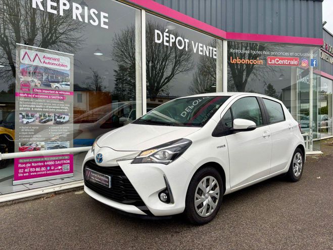 Cliquer pour voir la photo suivante Toyota Yaris HYBRIDE RC18 100h France Blanc de 2019