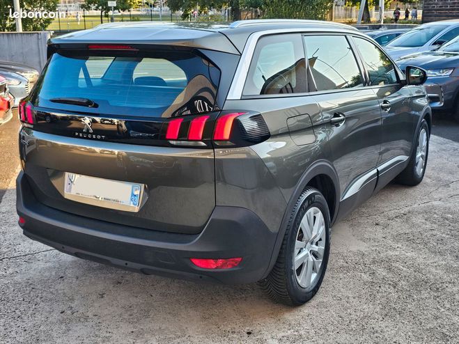 Peugeot 5008 Superbe hdi 130cv 44mkms 1main Gris de 2020