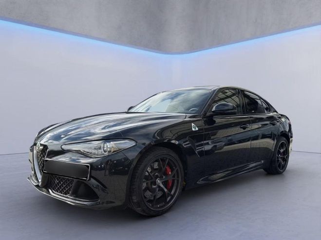 Cliquer pour voir la photo suivante Alfa romeo Giulia 2.9 V6 - 510 - BVA Quadrifoglio PHASE 1 NOIR de 2018