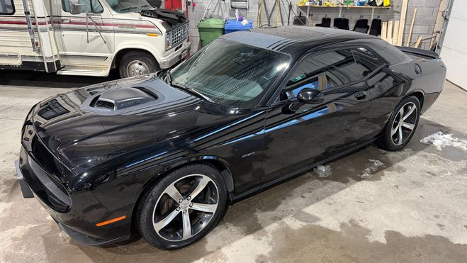 Dodge Challenger rt plus shaker noir de 2016