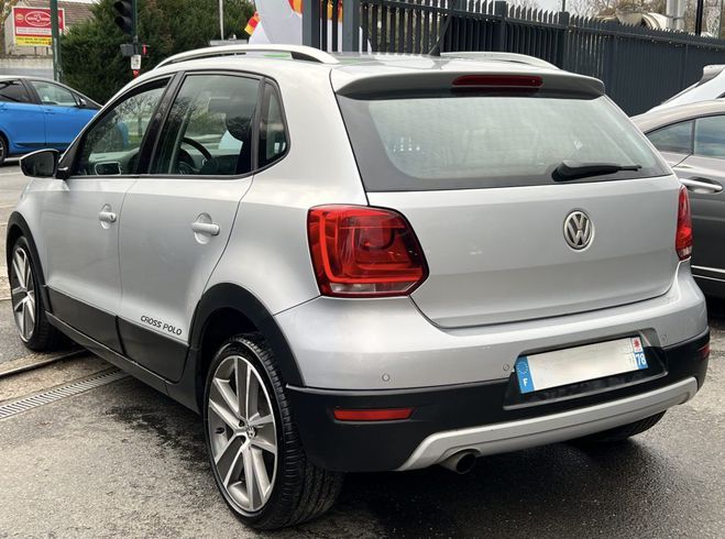 Volkswagen Polo 5 V CROSS 1.4 85 Cv 5 PORTES REGULATEUR  Gris de 2011