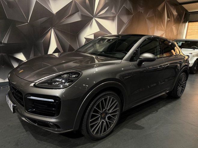 Porsche Cayenne COUPE (9YB) 3.0 V6 462CH E-HYBRID Gris F de 2020