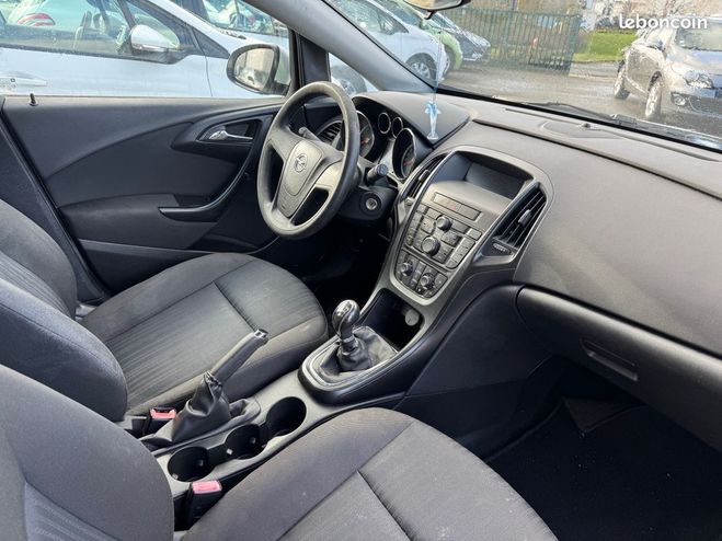 Opel Astra 1.7 CDTI 110 Pack Clim Gris de 2011