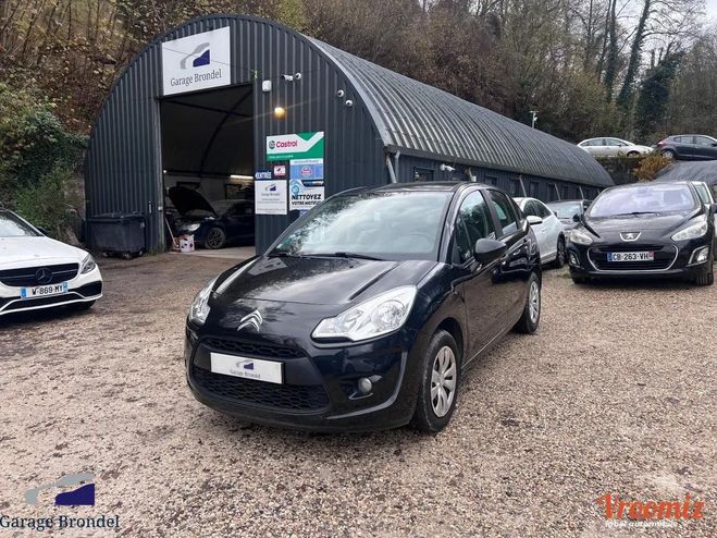 Cliquer pour voir la photo suivante Citroen C3 1.4i 73cv Advance Noir de 2011