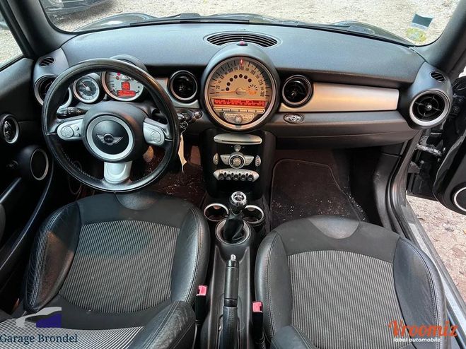 Mini One Cooper 1.6i 120cv (R57) Cabriolet Noir de 2010