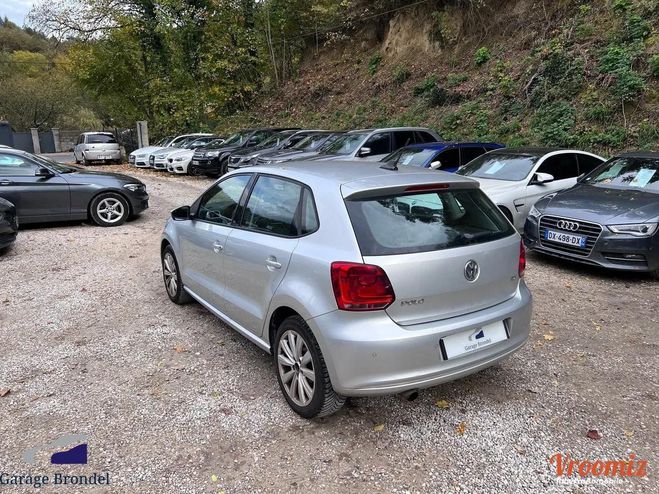 Volkswagen Polo 1.6 TDi 90cv Sportline Gris de 2011