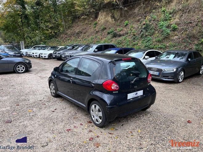 Toyota Aygo 1.0 VVTi 68cv 2eme main Noir de 2007
