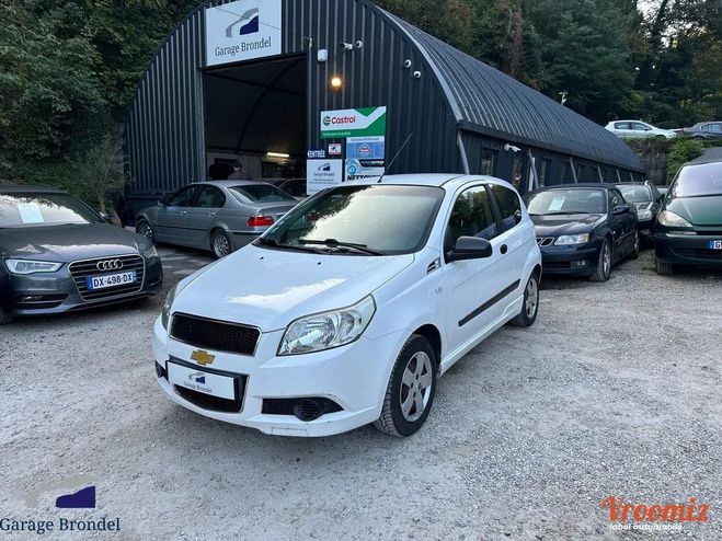 Cliquer pour voir la photo suivante Chevrolet Aveo 1.2 i GPL 82cv 3éme Main Blanc de 2009