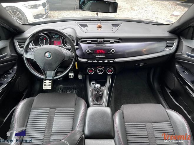 Alfa romeo Giulietta 1.7 TBi 230cv Turbo Quadrifolgio Verde Gris de 2011
