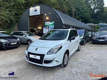  Voir détails -Renault Scenic III 1.9 dCi 130cv 1re Main à Sathonay-Camp (69)