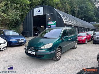  Voir détails -Peugeot 807 2.2 HDi 128cv 7 places à Sathonay-Camp (69)