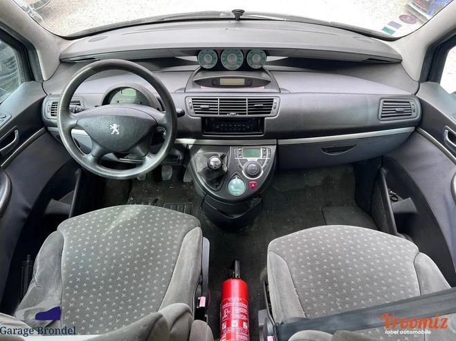 Peugeot 807 2.2 HDi 128cv 7 places Vert de 2004