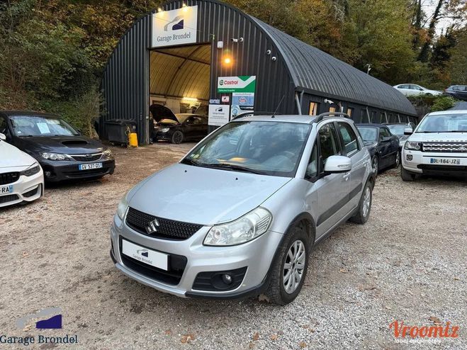 Cliquer pour voir la photo suivante Suzuki SX4 S-Cross Sx-4 2.0 DDiS 135cv GLX 4x4 Gris de 2012