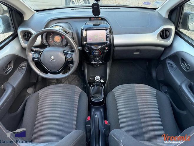 Peugeot 108 1.2i 82cv Allure Gris de 2014