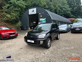  Voir détails -Toyota RAV 4 Rav-4 2.0 i 150cv Spcial 4x4 2me main à Sathonay-Camp (69)