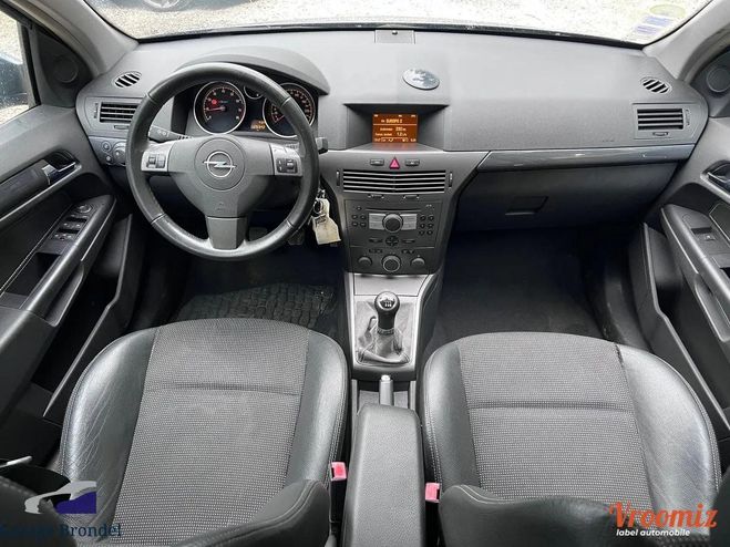 Opel Astra H 2.0 i 170cv Sport 2me main Gris de 2005
