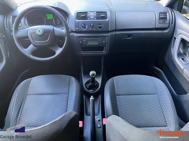 Skoda Fabia 1.6 TDi 90cv Phase 2 Noir de 2011