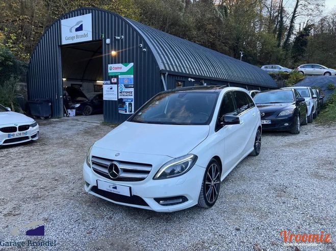 Cliquer pour voir la photo suivante Mercedes Classe B 200 CDI 2.0 d 136cv Pack AMG Blanc de 2013
