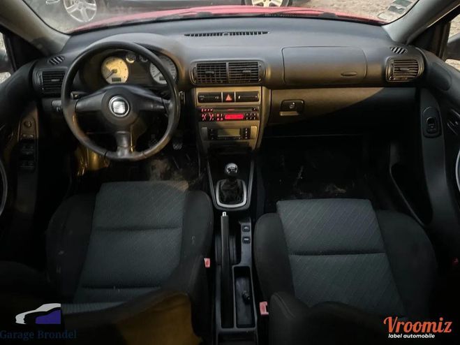 Seat Leon 1.9 TDi 150cv Sport FR 3me Main Rouge de 2004