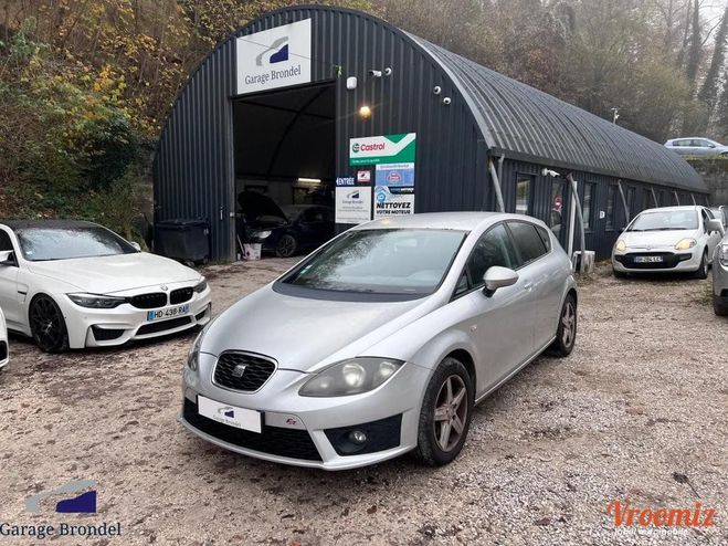 Cliquer pour voir la photo suivante Seat Leon 2.0 TDi 140cv FR 2éme Main Phase 2 Gris de 2012