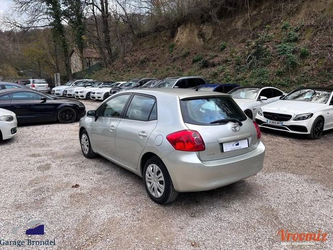Toyota Auris 1.6 vvt-i 125cv Sol BVA Gris de 2007