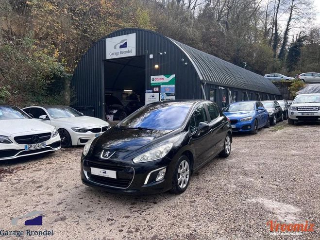 Cliquer pour voir la photo suivante Peugeot 308 1.6 HDi 92cv Pack Navtech Phase 2 Noir de 2012