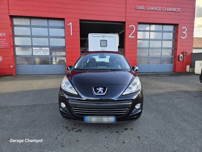 Peugeot 207 Premium 1.6 120ch 16V BVM Noir de 2009