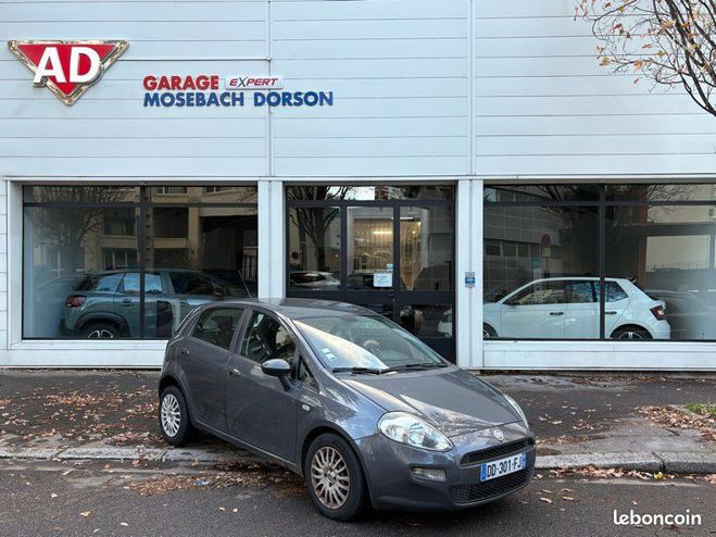 Cliquer pour voir la photo suivante Fiat Punto 1.3 JTD 85 cv 2014 139000 kms Gris de 2014