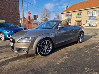  Voir détails -Audi TT Roadster 1.8 TFSI Cabriolet à Saint-Ghislain (73)