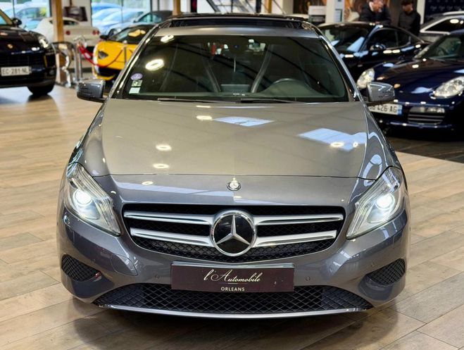 Mercedes Classe A III 200 156 Sensation 7G-DCT 1re Main T Gris de 2014