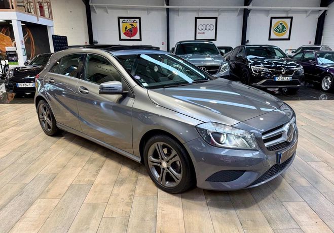 Mercedes Classe A III 200 156 Sensation 7G-DCT 1re Main T Gris de 2014
